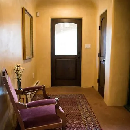 Villa Sun And Ski! Beautiful, Downtown, On 1.5 Acres!